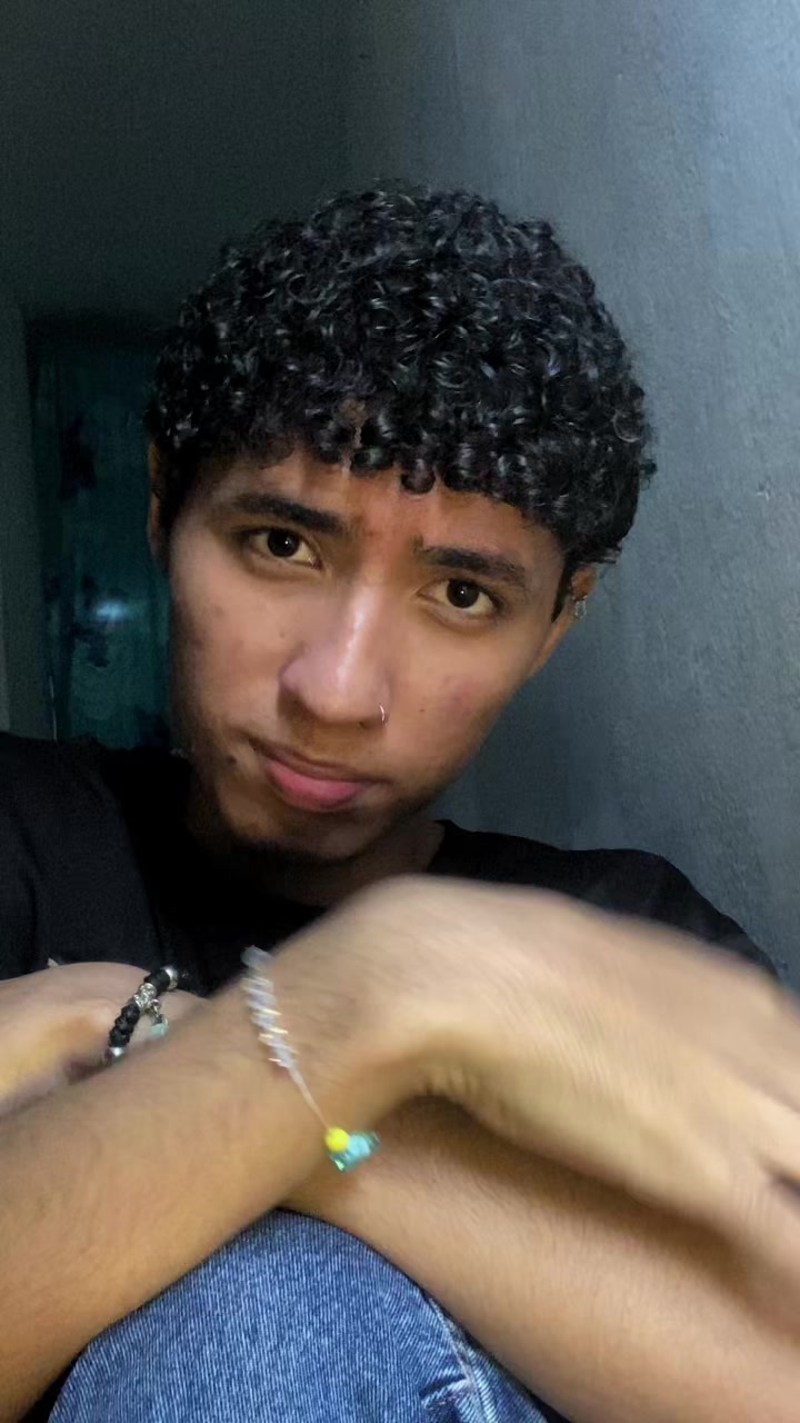 @Yonii🧸ྀི