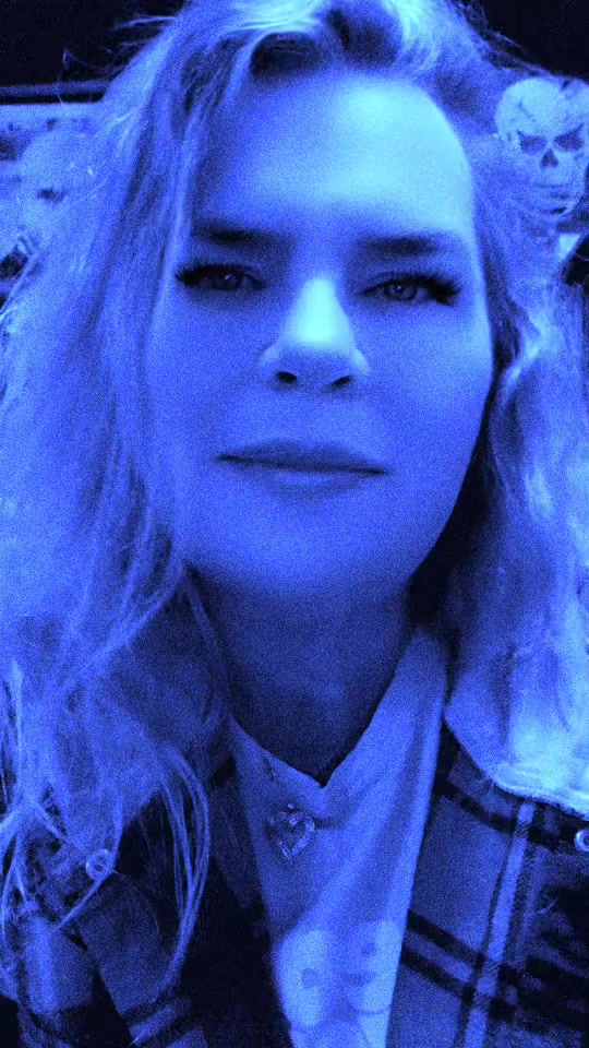 @Midnightblue💋♥️ 🇨🇦🥀 Gen X