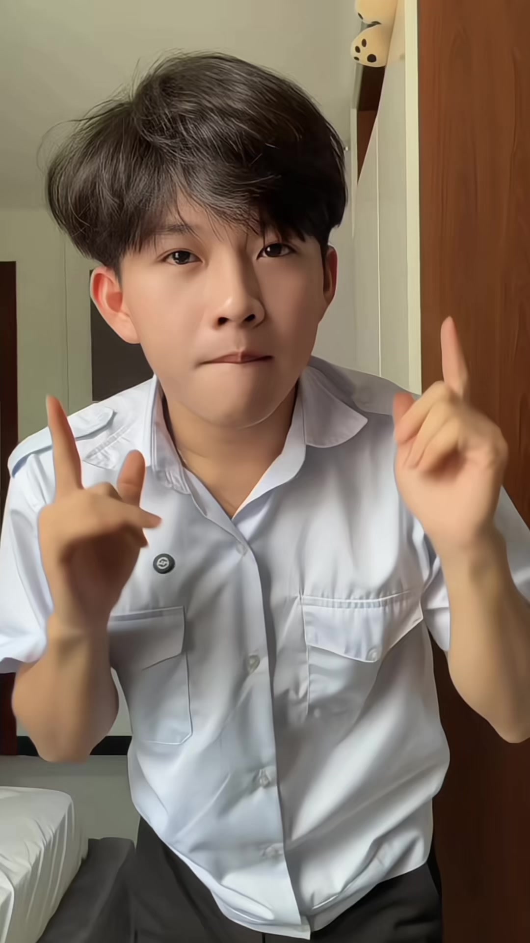 @លីហ្វុង.lyfong