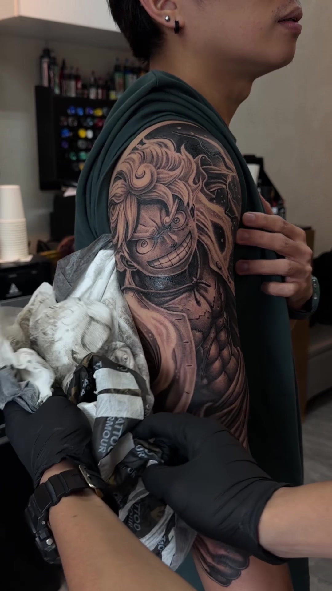 @Karlvtattoo