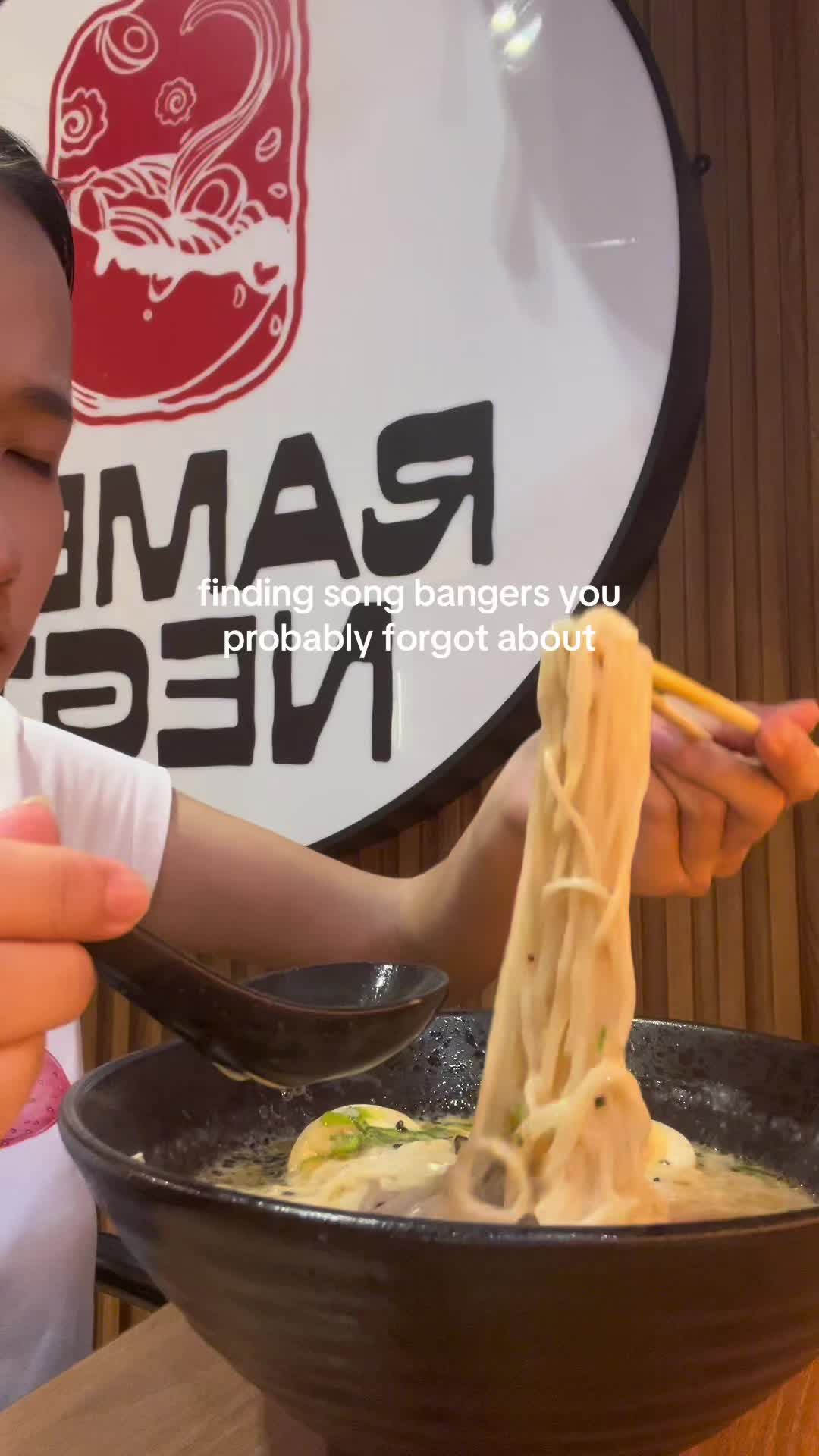 @ayesa jia xiang 💛🌻