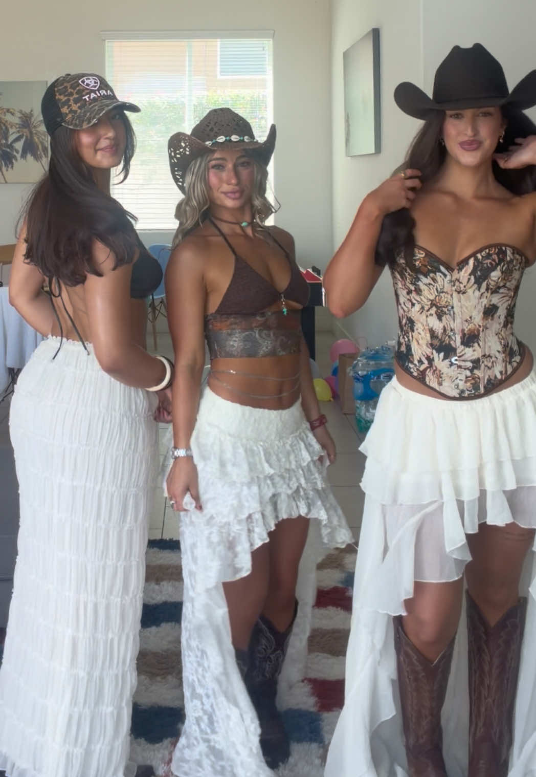 @itsangel_chloe