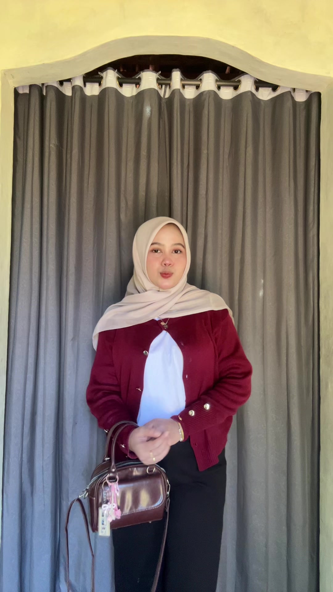 @Fatimaa