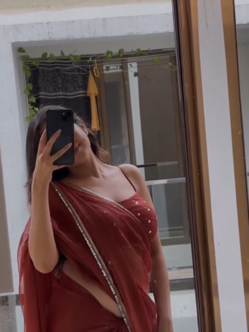 @Sexy🤭Queen