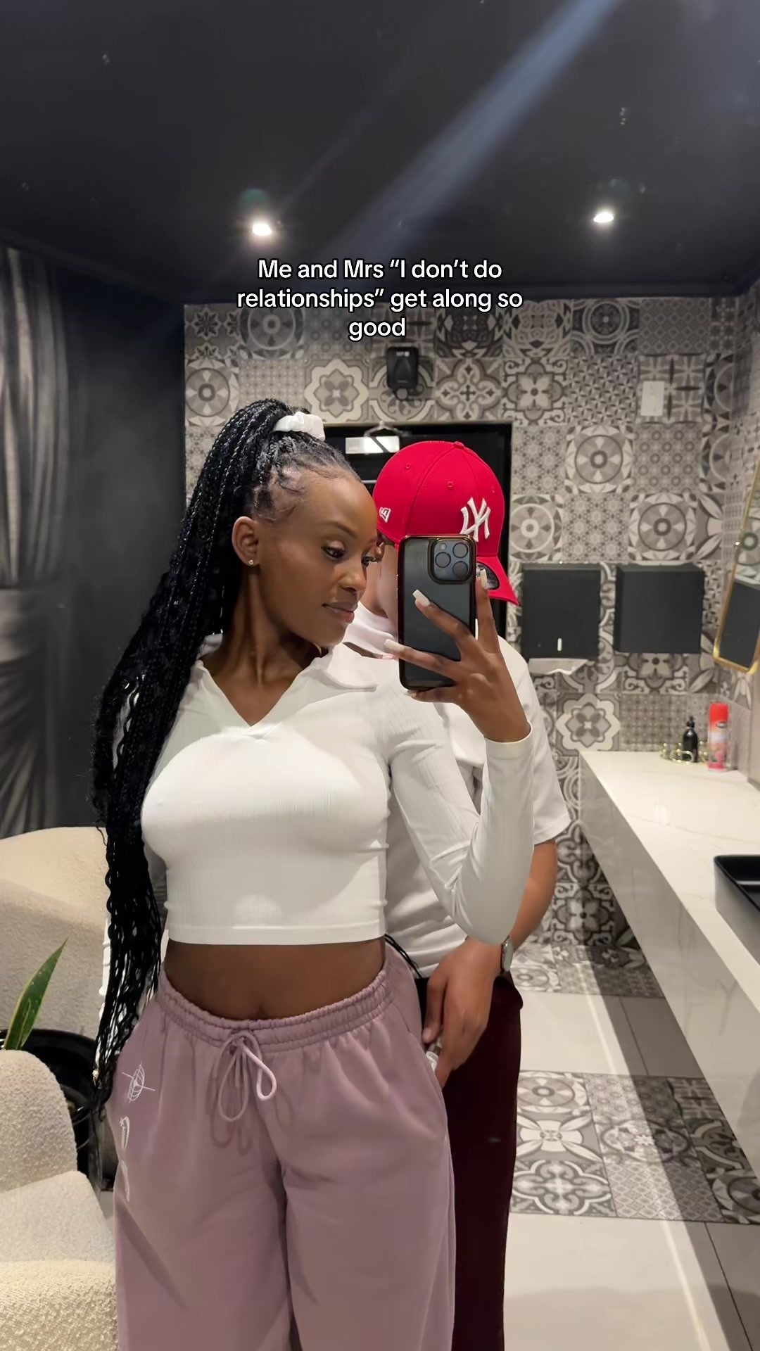 @Katlii_m