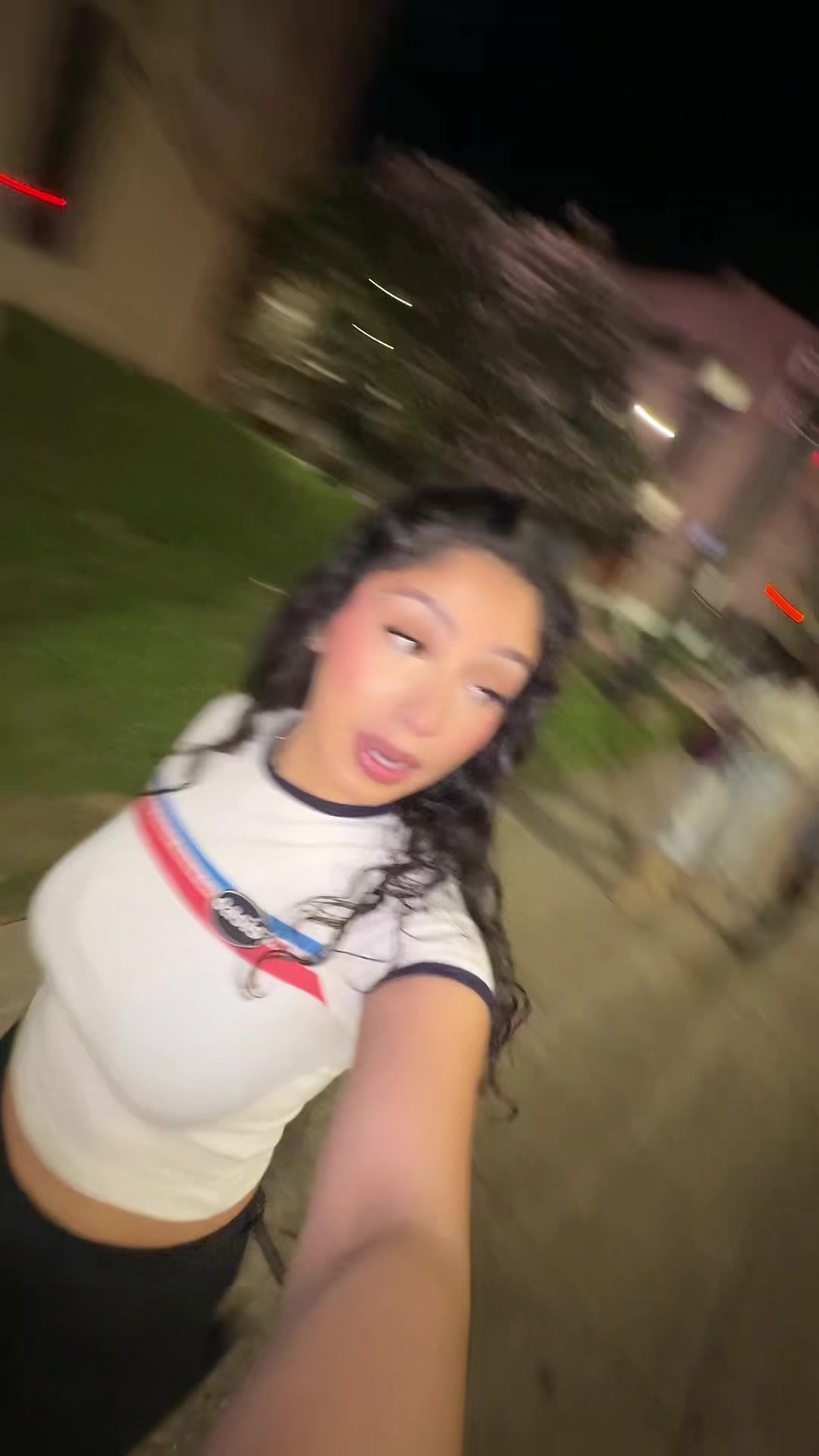 @Lala