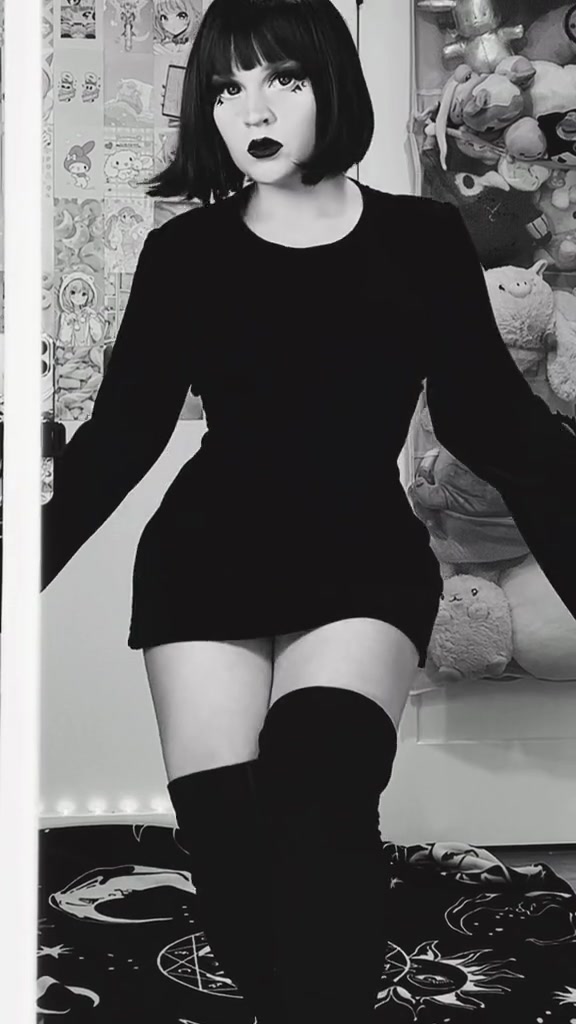 @TrashxChick