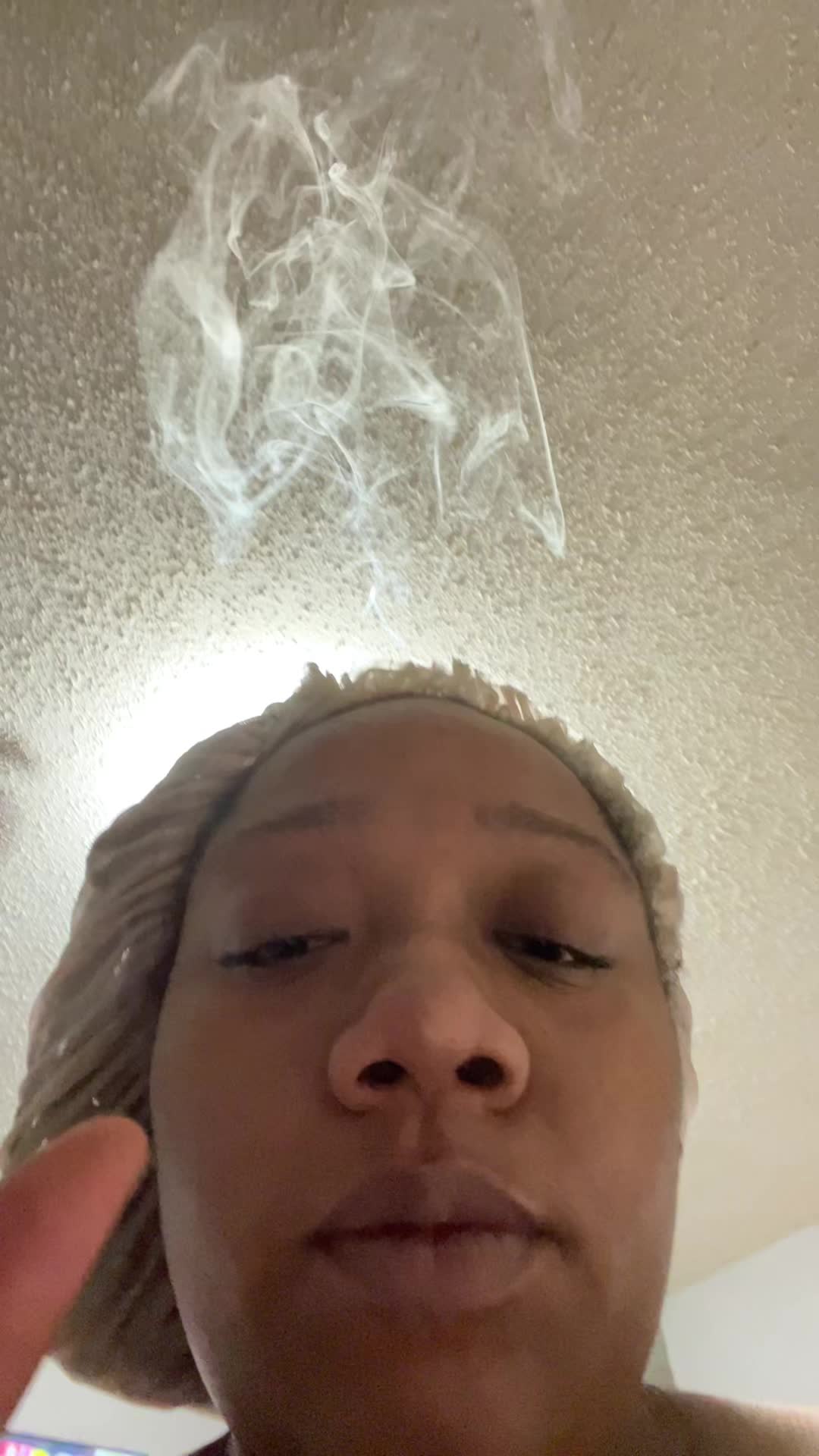 @Dee_nuggss