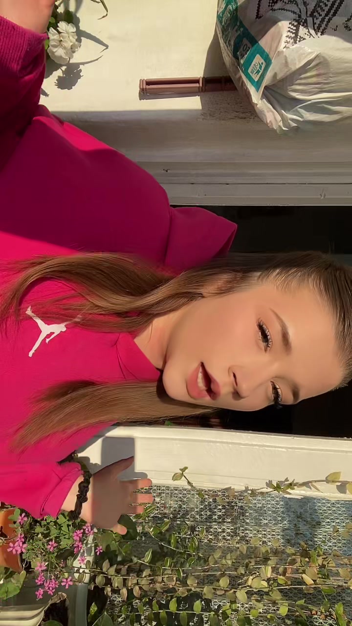 @𝒮𝑜𝒻𝒾