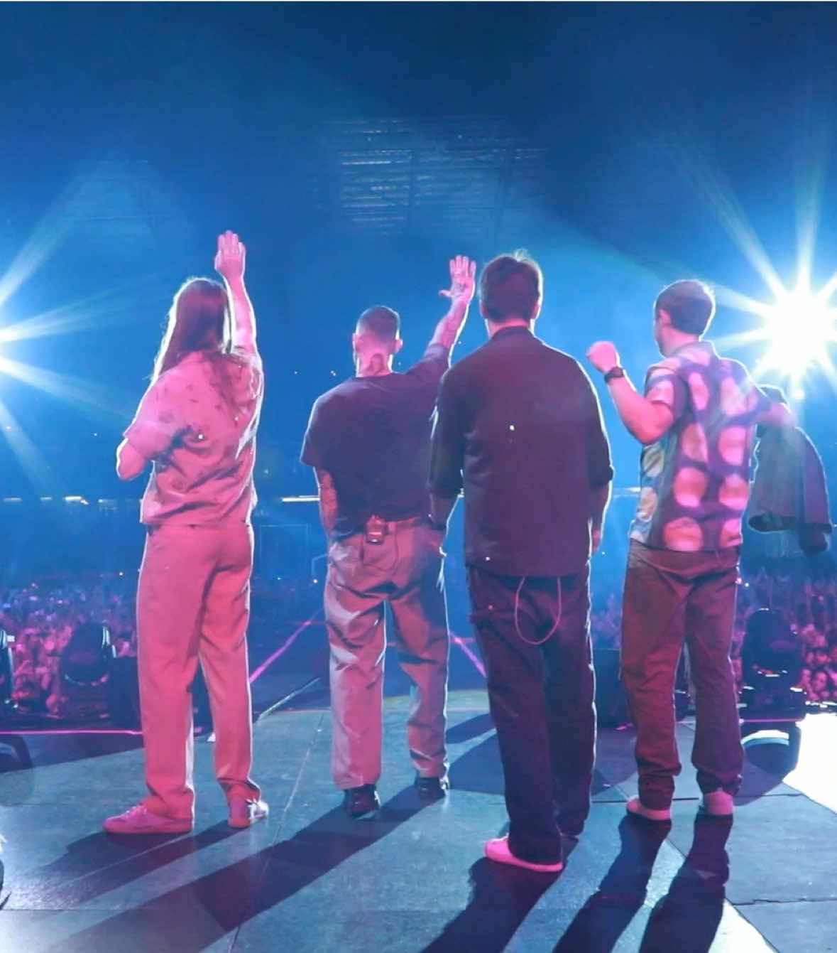 @Maroon 5