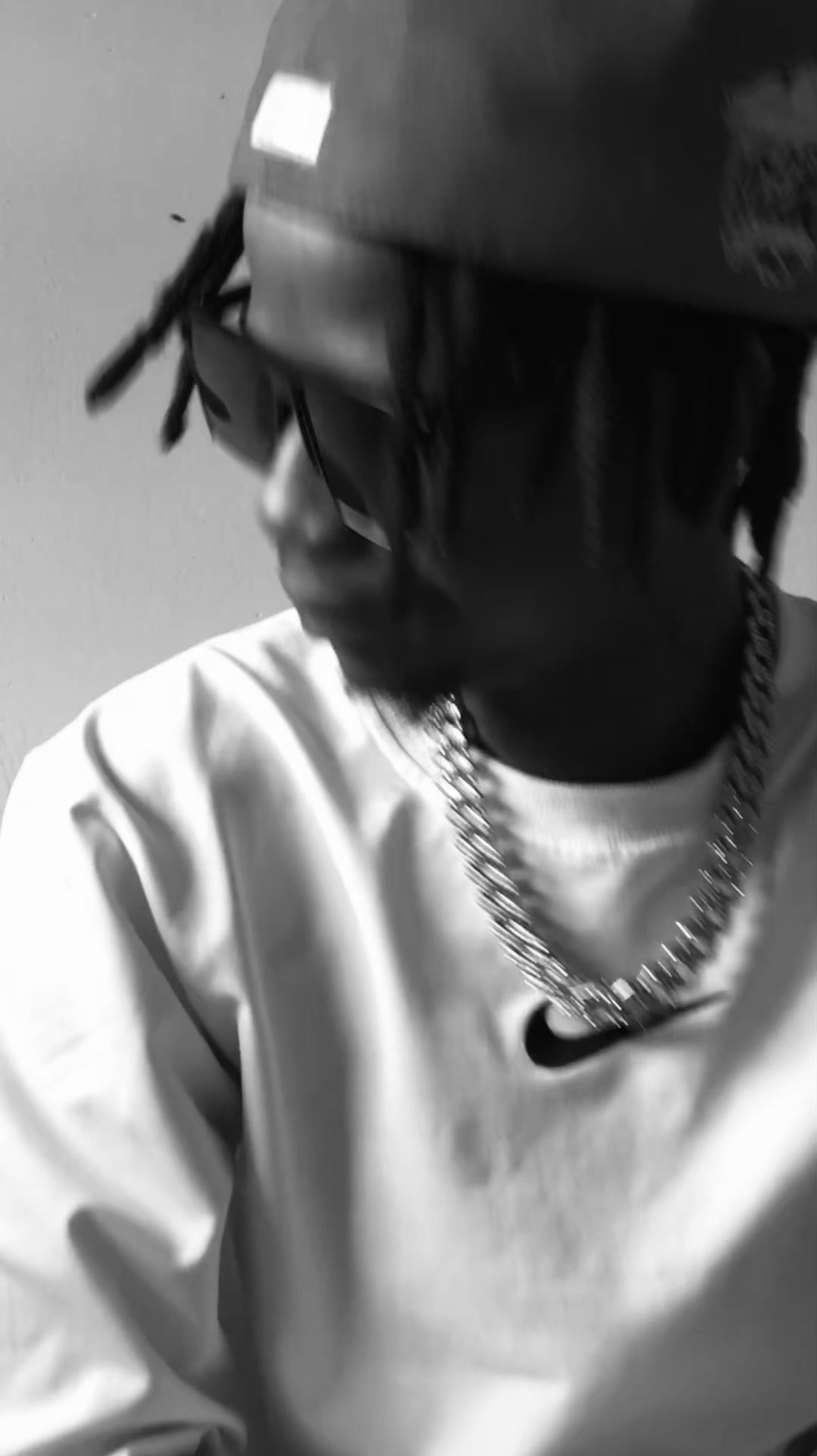 @younghustle