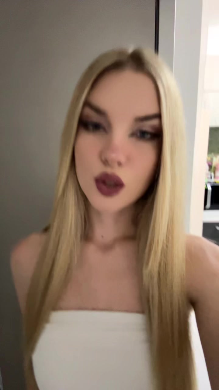 @Sara👻
