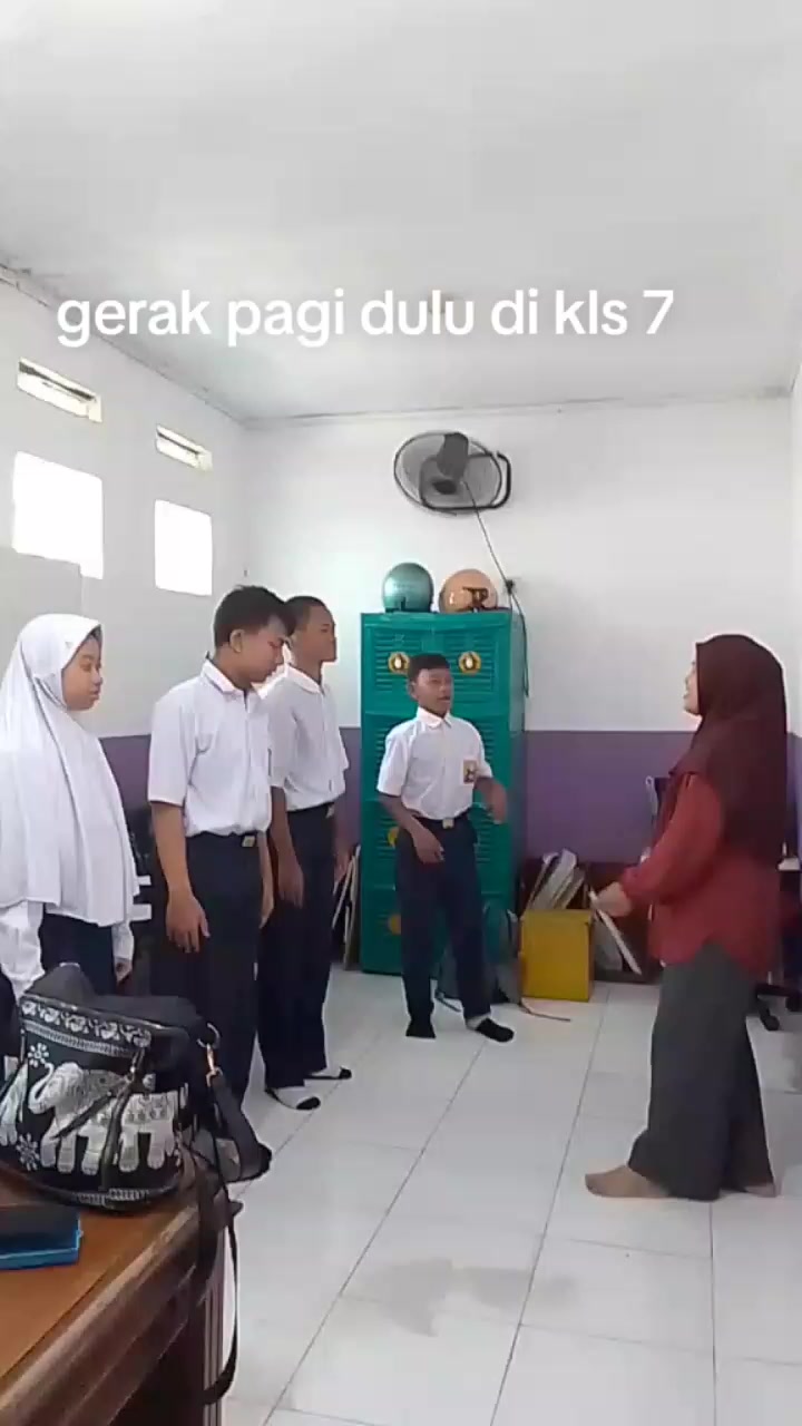 @Ibu Tita thea