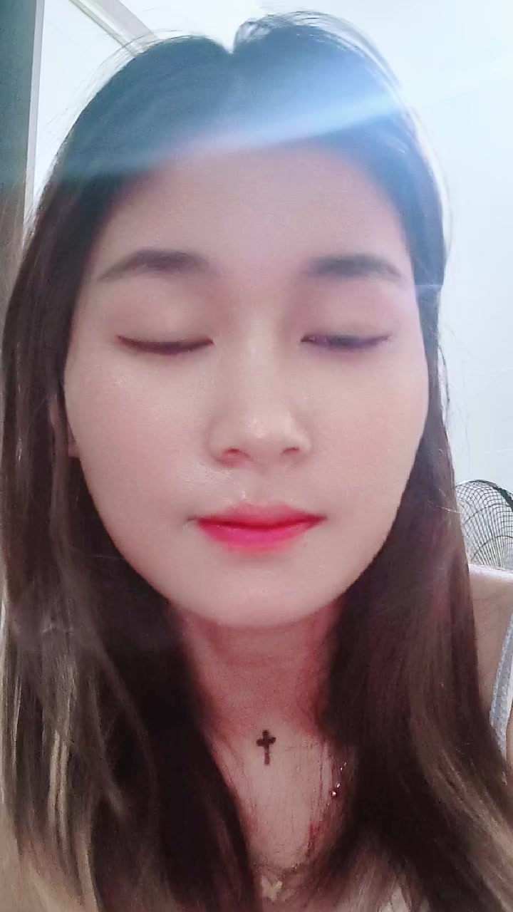 @သမီးလေးမေမေပါရှင် 👩👧👦