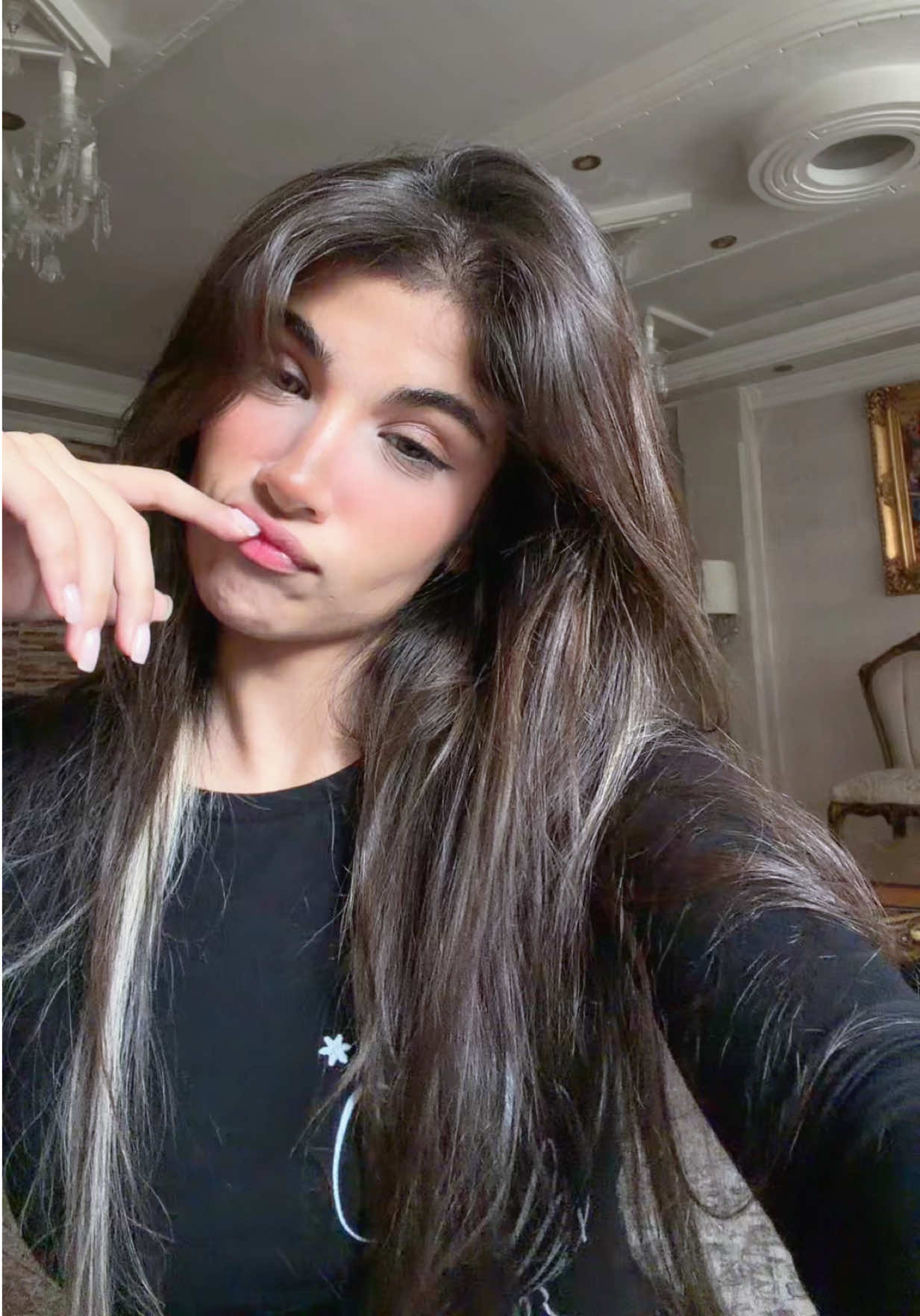 @neeg1n