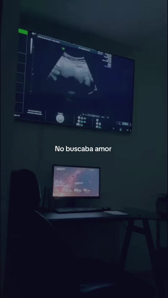 @𝓼𝓸𝓵𝓲𝓼
