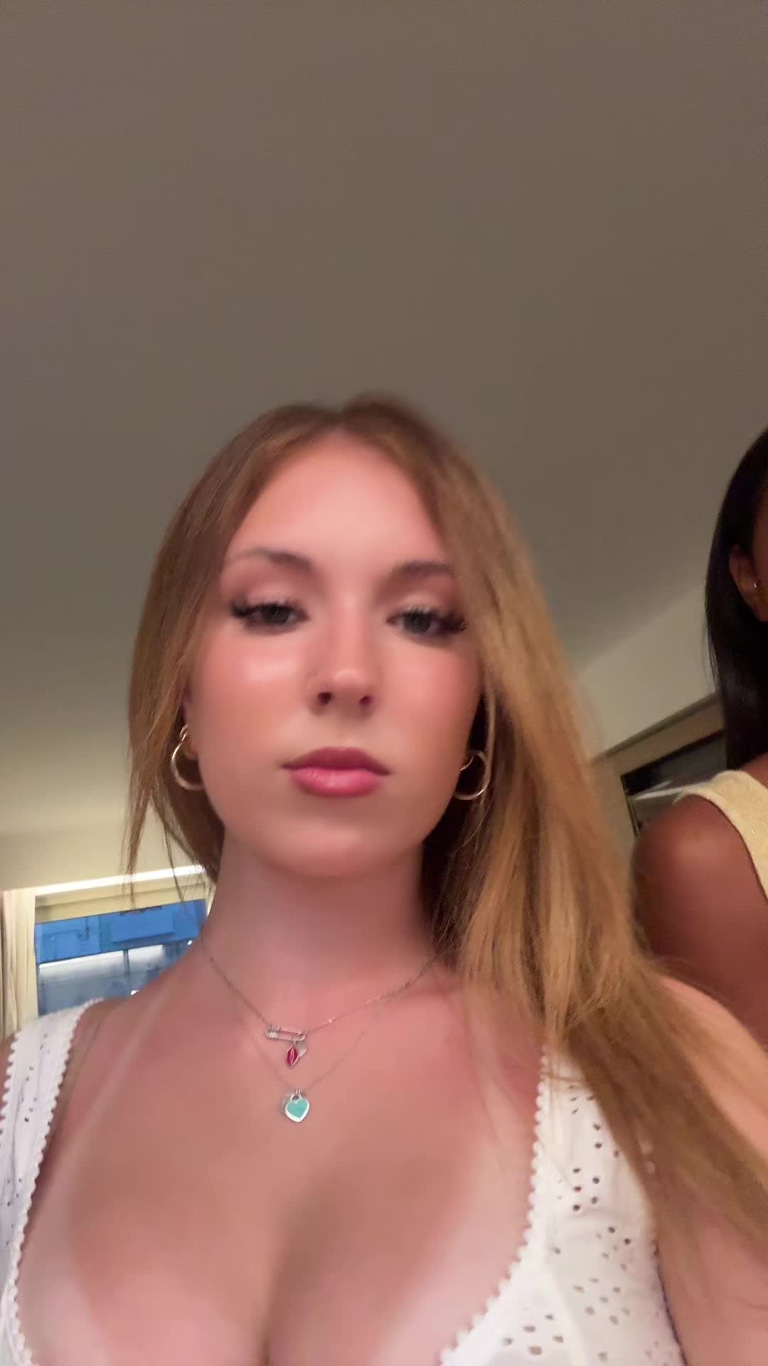 @ssophieesmithh