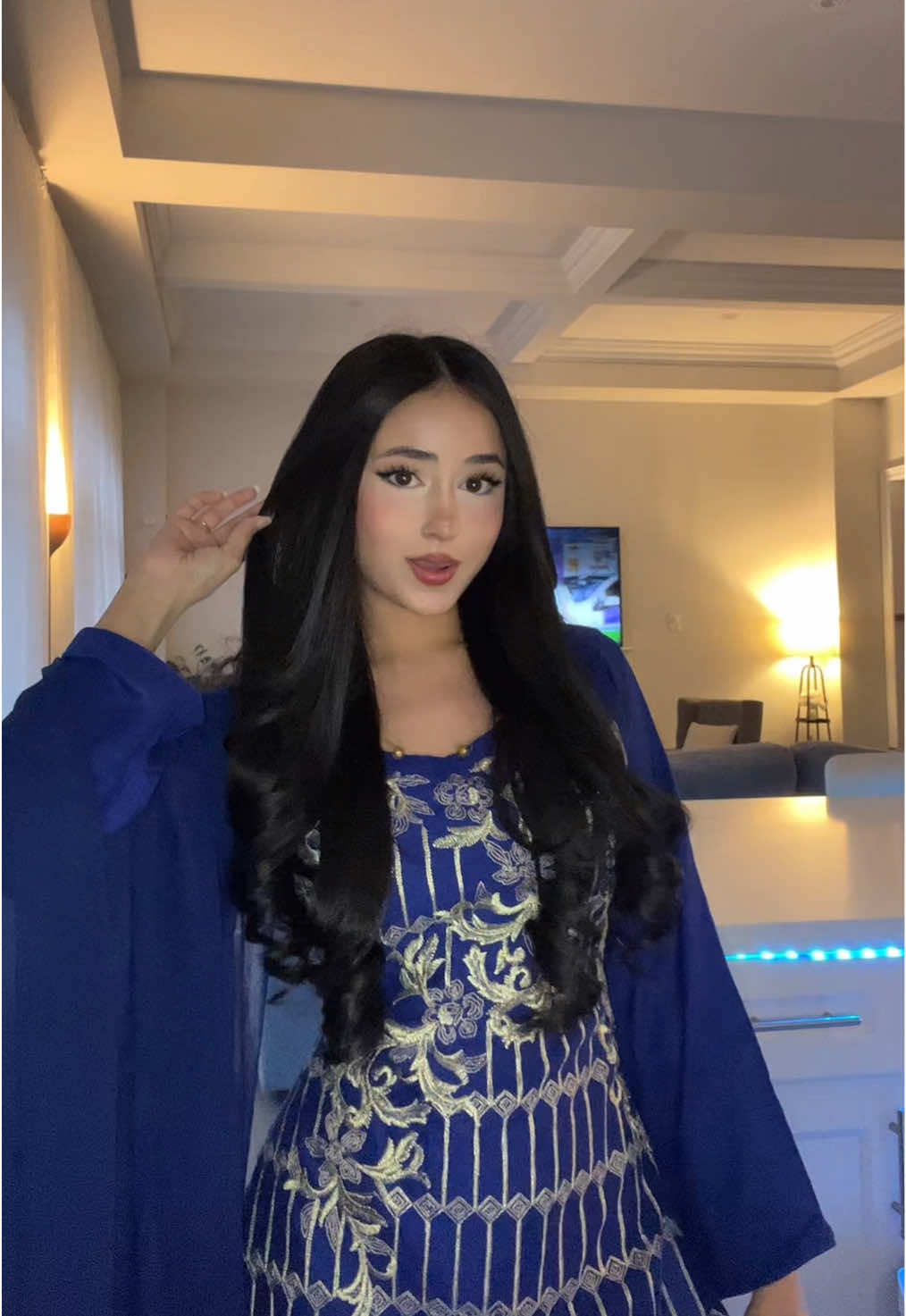@Zahra Khan | Dental Student