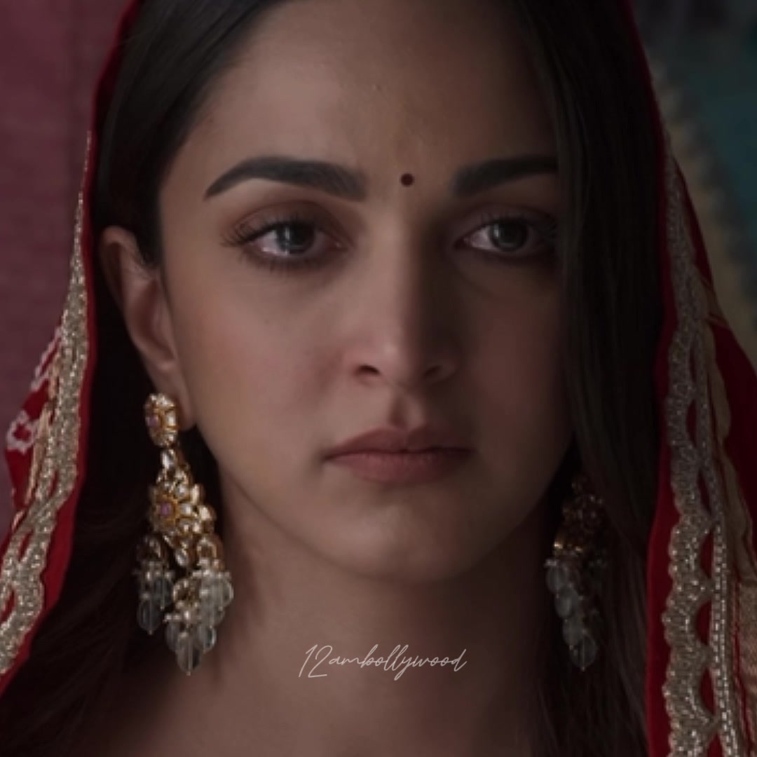 @12ambollywood
