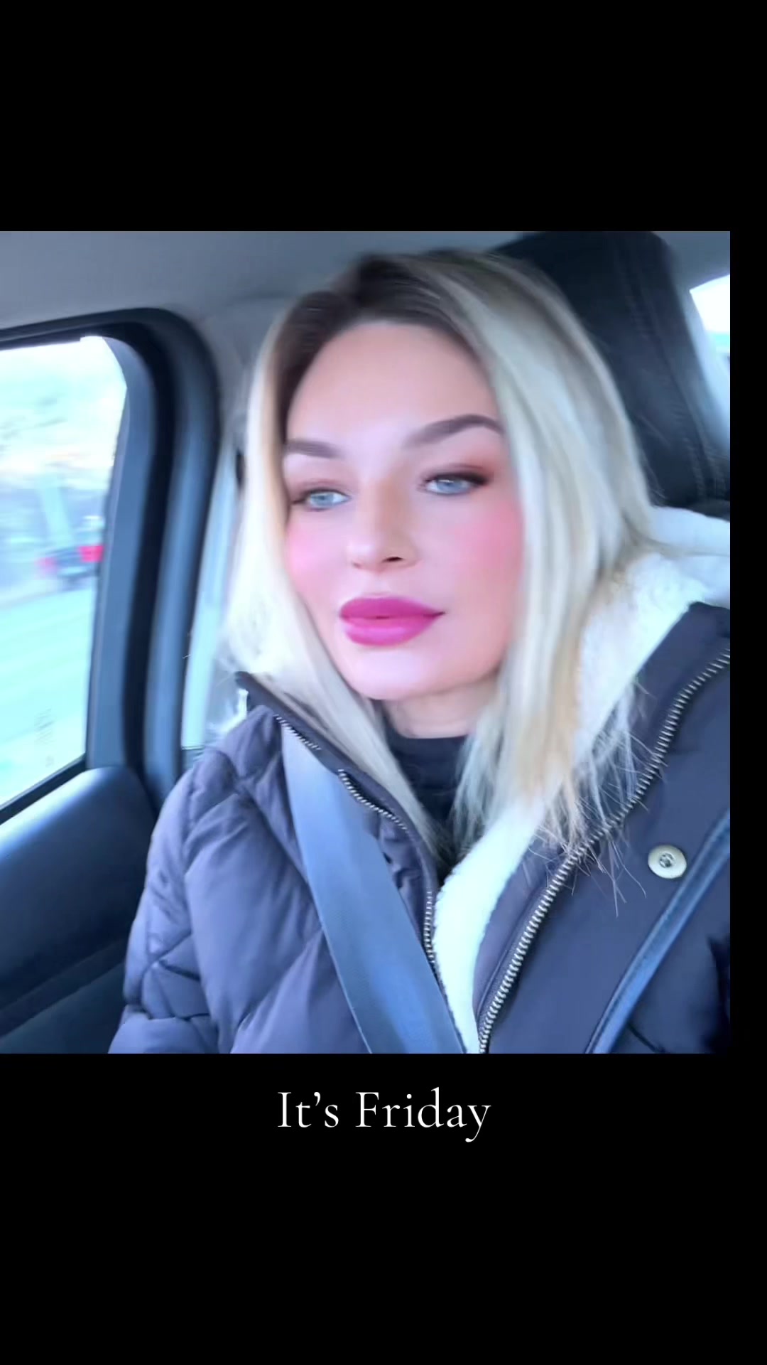 @hollyjj17