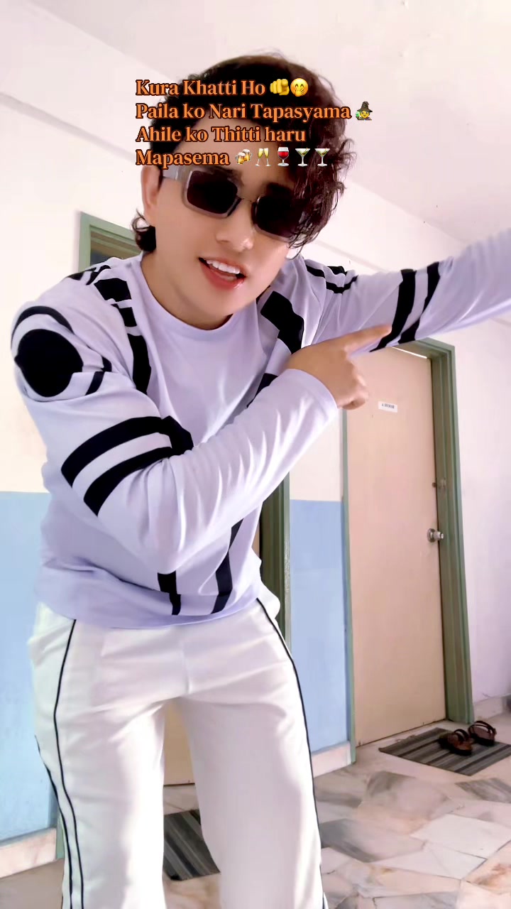 @👽CRUSH BOY👩&zwj;🎤