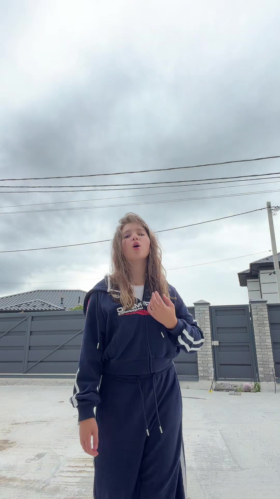 @ARI🩷
