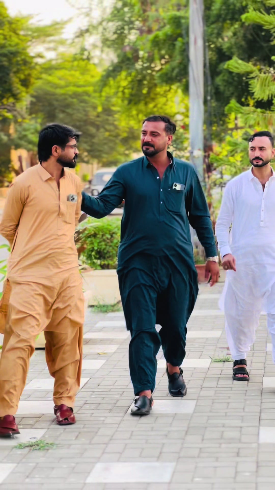 @Safdar اسٹٹچ🧵