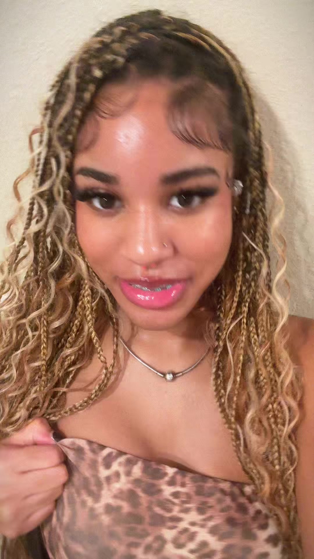@niniiyanna