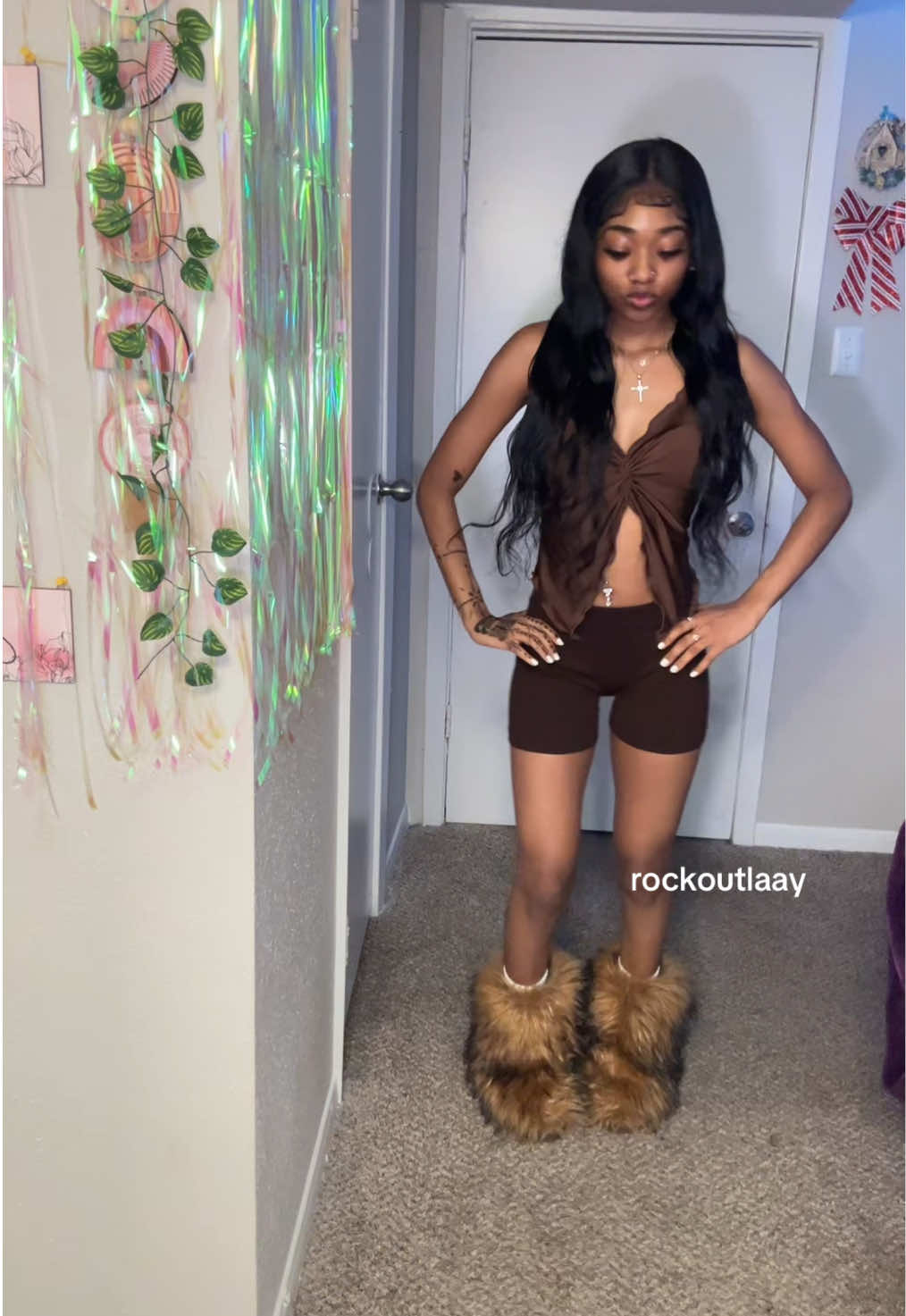 @rockoutlaay