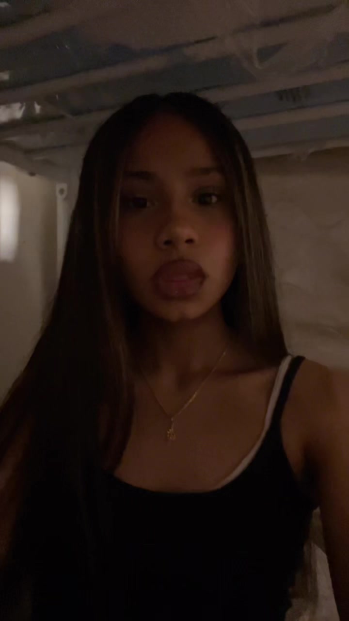@𝐡𝐲𝐚𝐜𝐢𝐧𝐭𝐡 ᥫ᭡