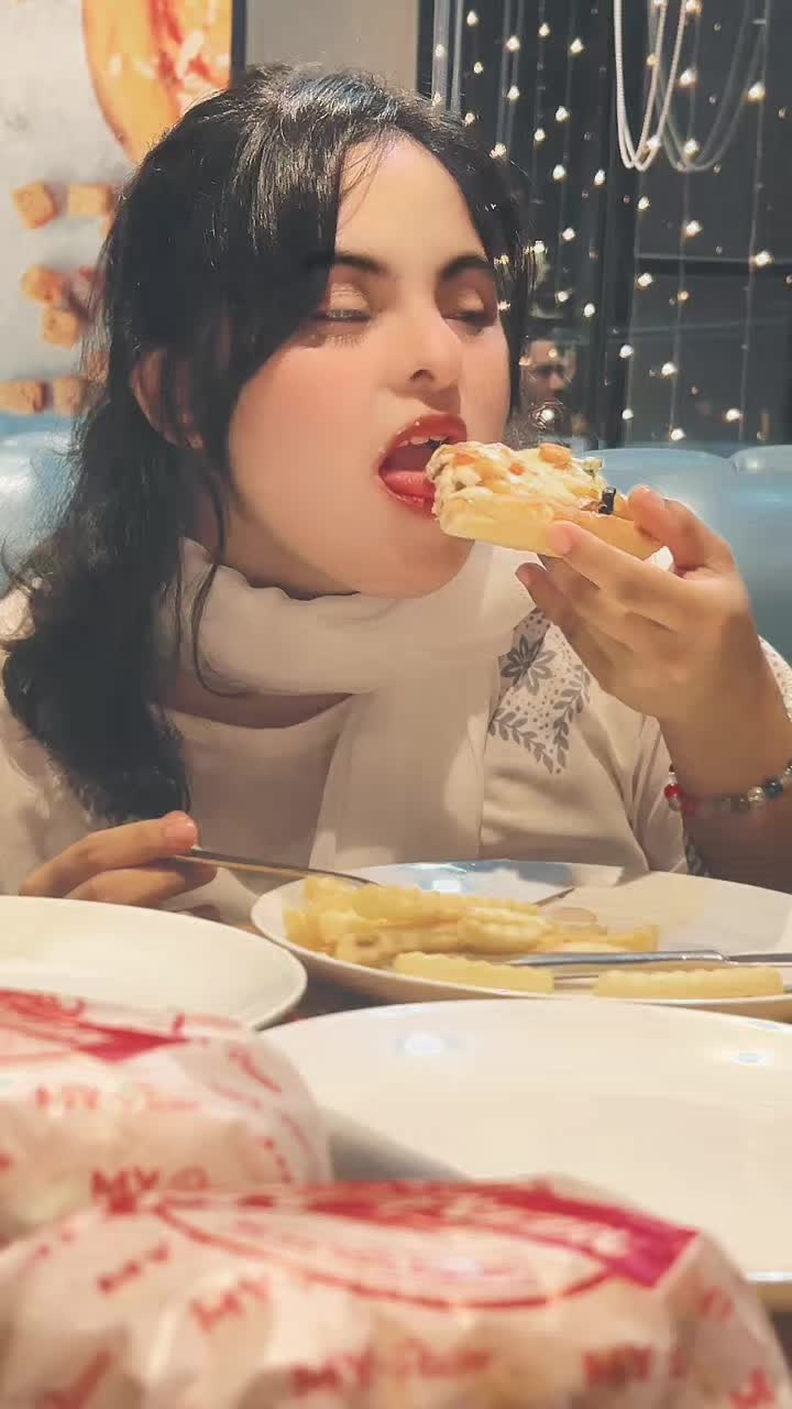 @Januu☺️
