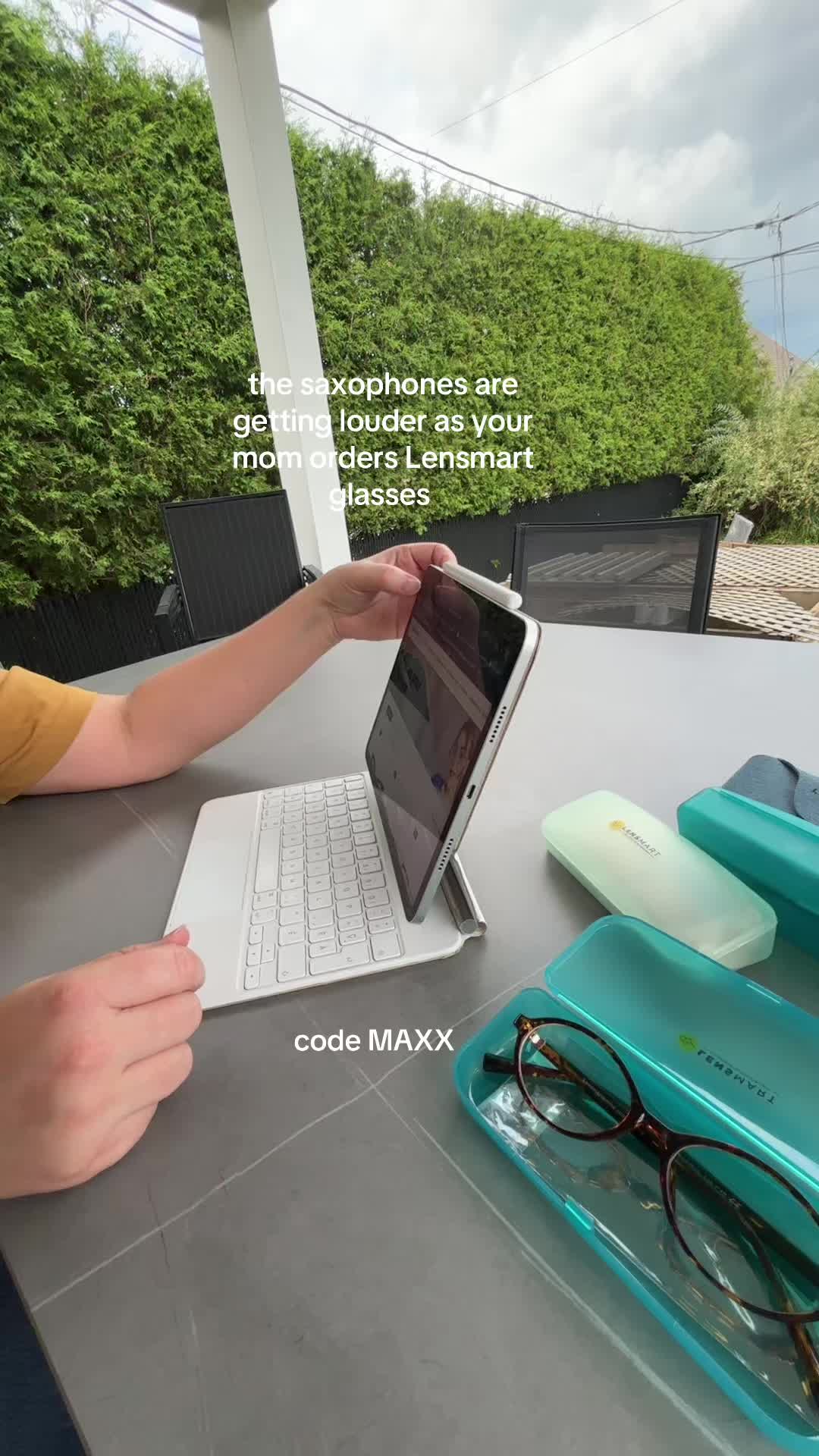 @max