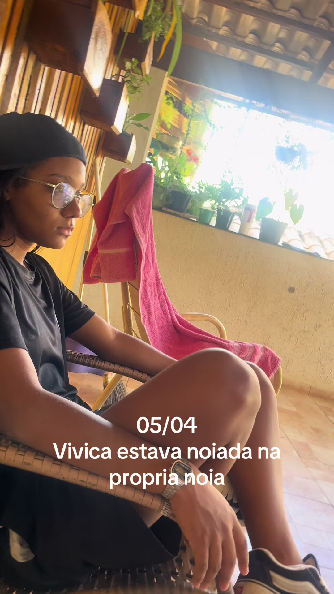 @o que vivica está fazendo??