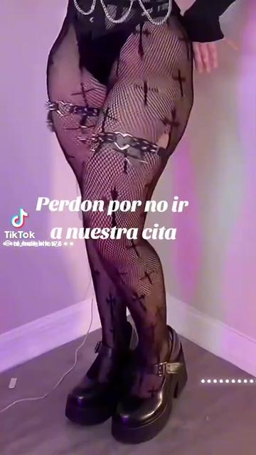 @tu mami hot
