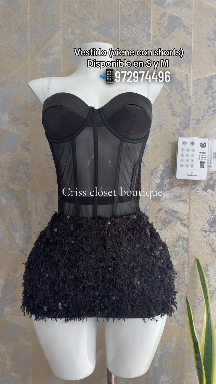 @criss closet-boutique