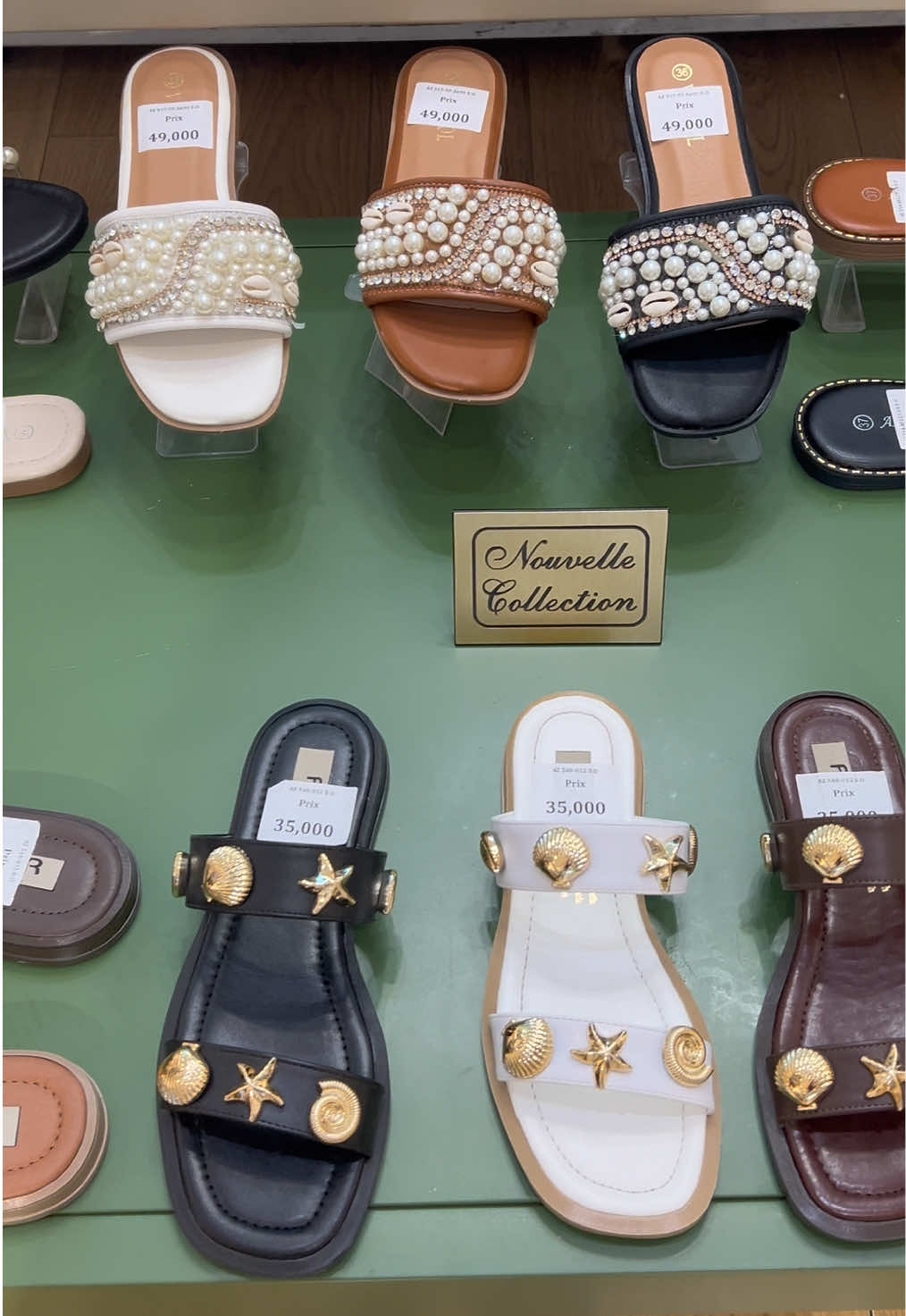@Azar Shoes Store