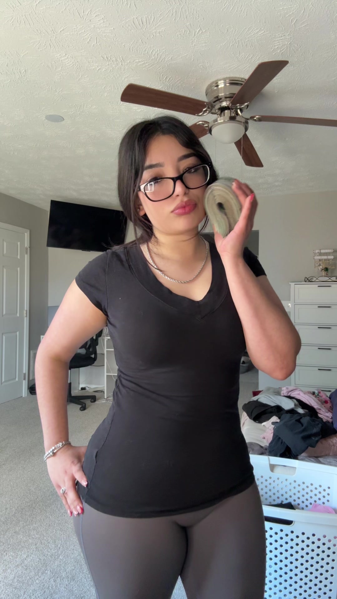 @𝐴𝐿𝑌 💋