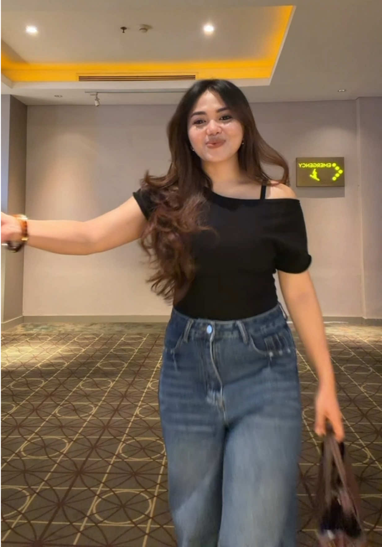 @Devaaa