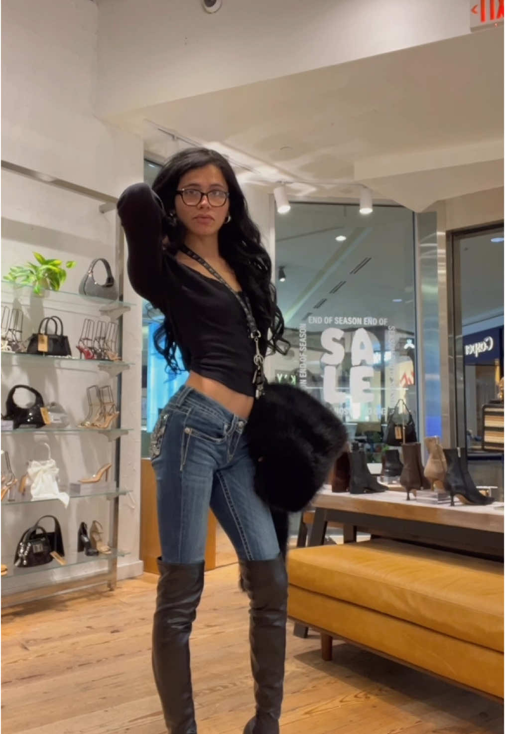 @Veenusian