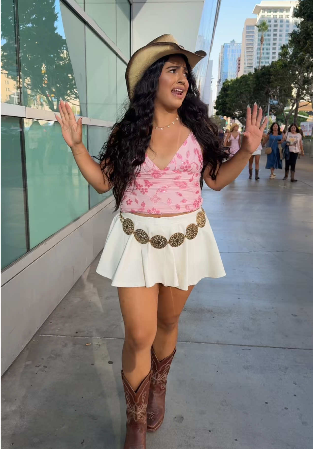 @jolenemaxinee