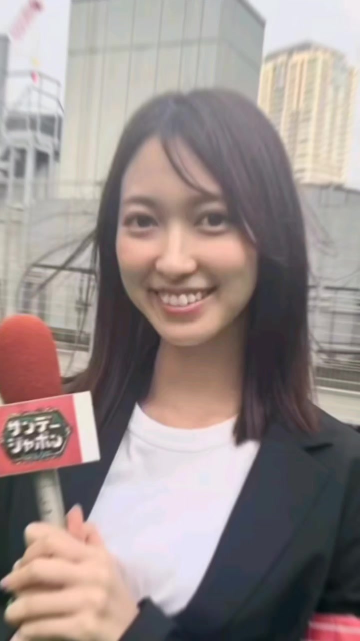 @じん