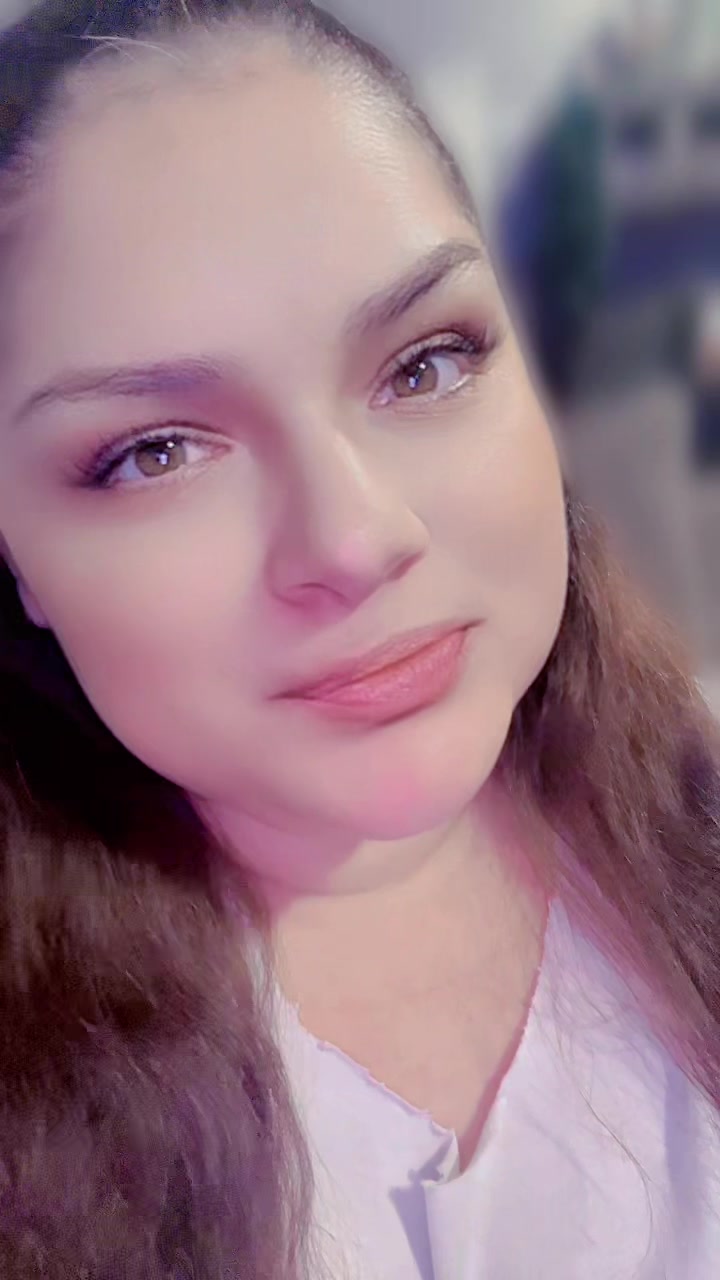 @AnGee_
