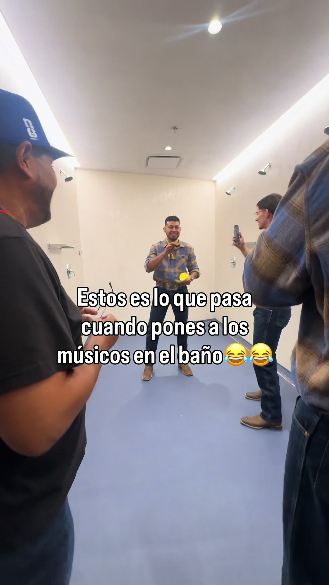 @Banda AZ