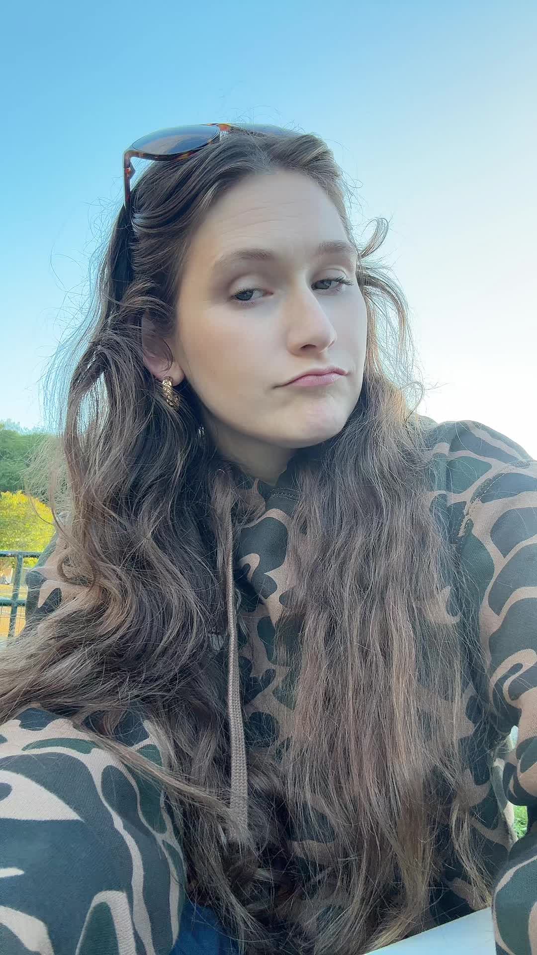 @KayraJayneee