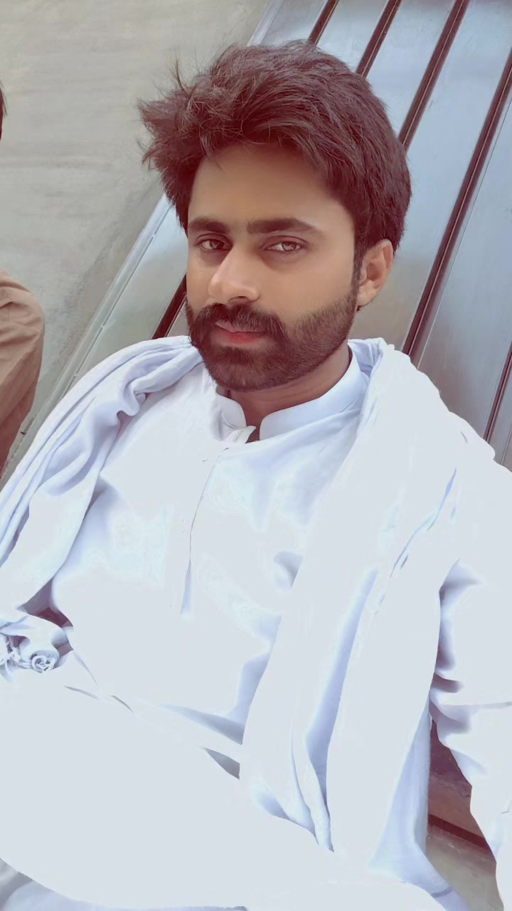 @مَلِک صاحب 👀🇸🇦🇵🇰