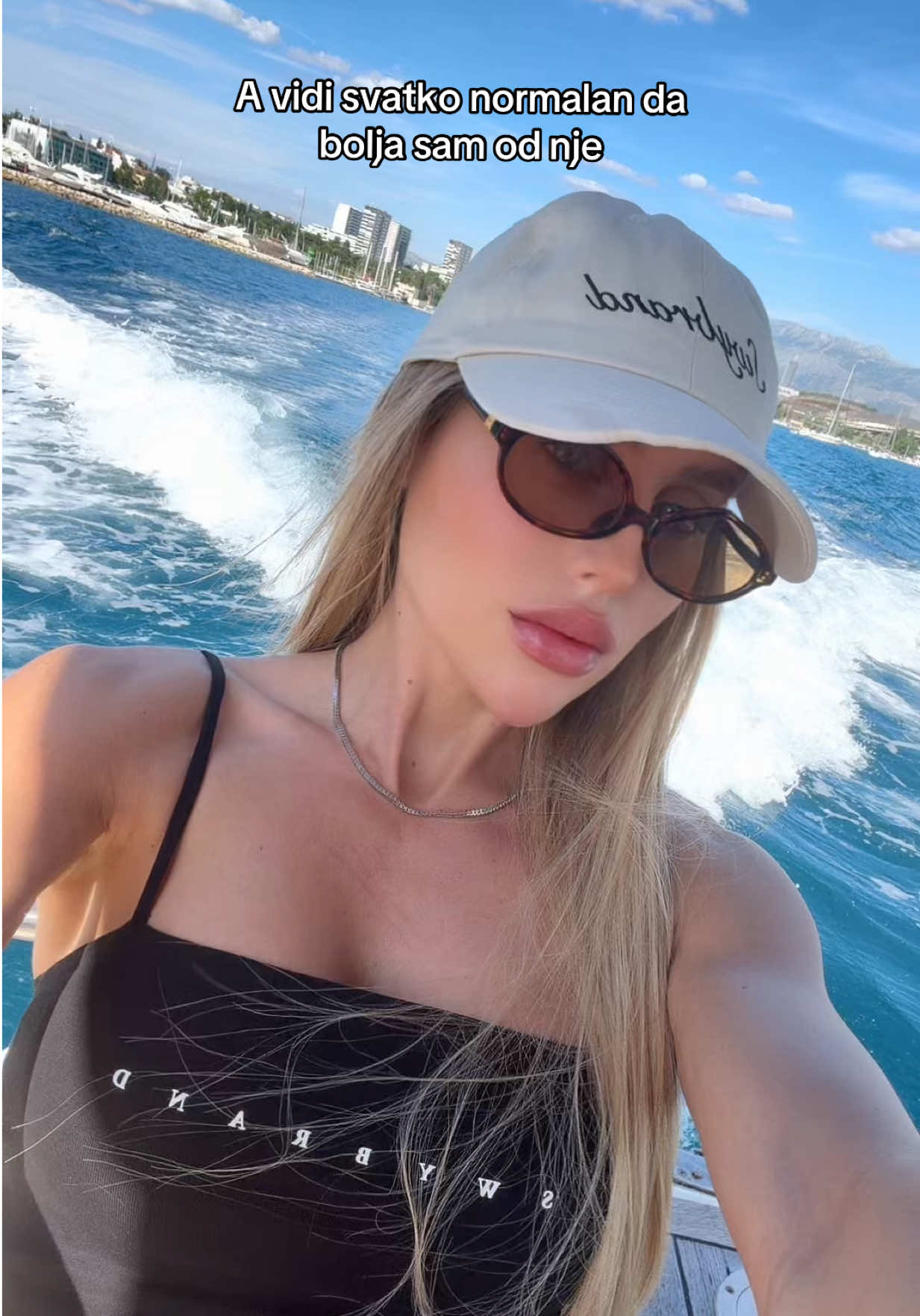 @la_larara