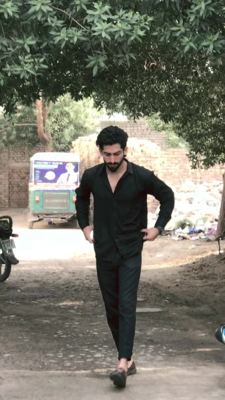 @Awais🥀🧸