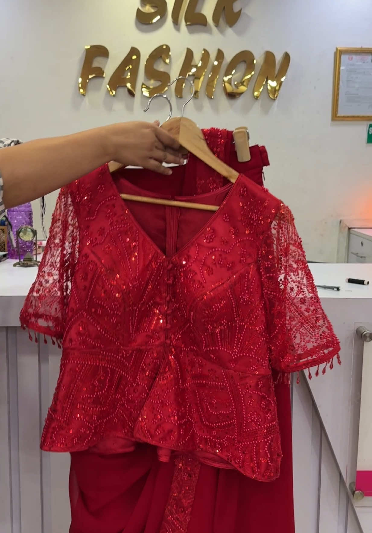 @Silk fashion