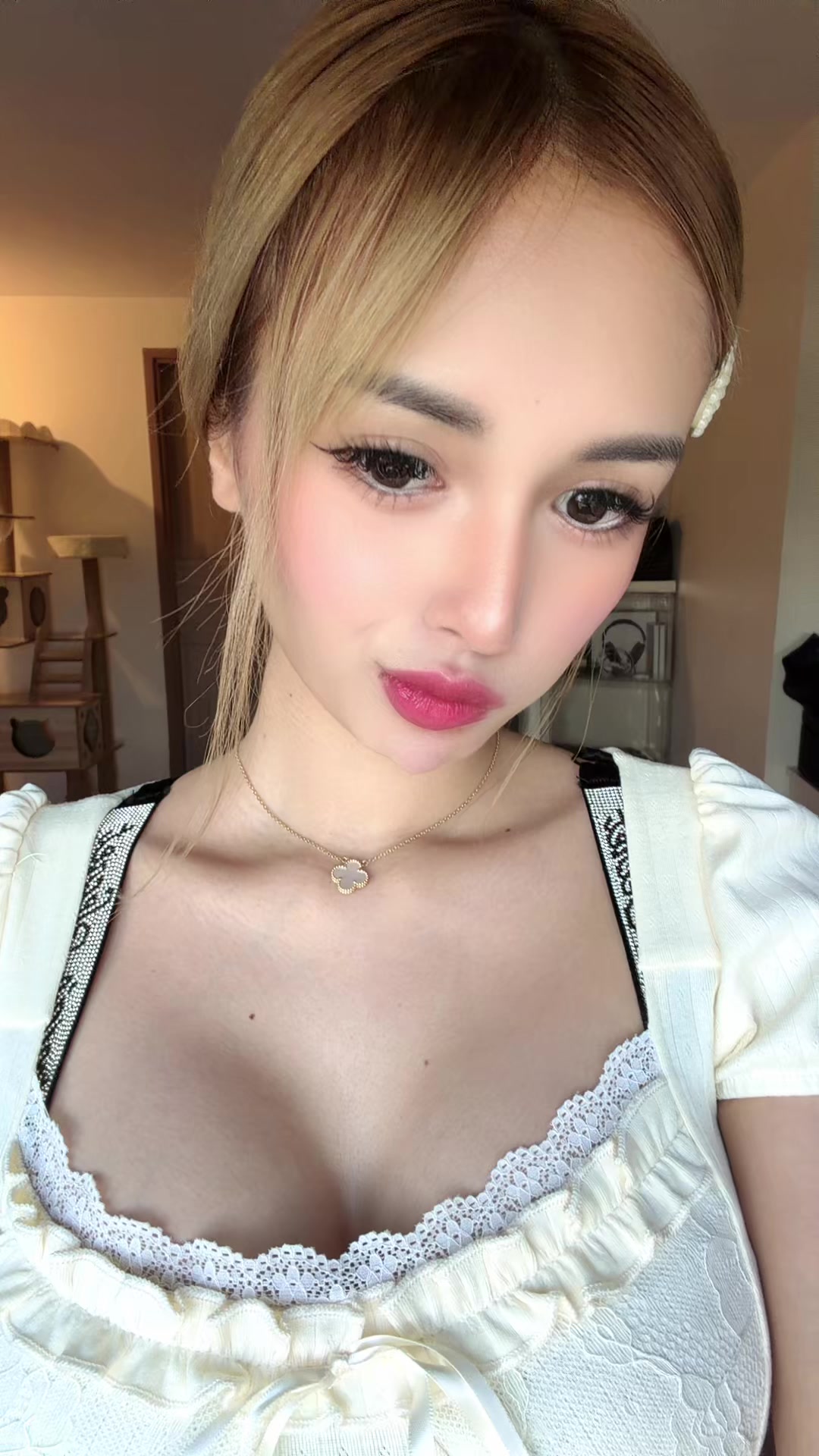 @Z