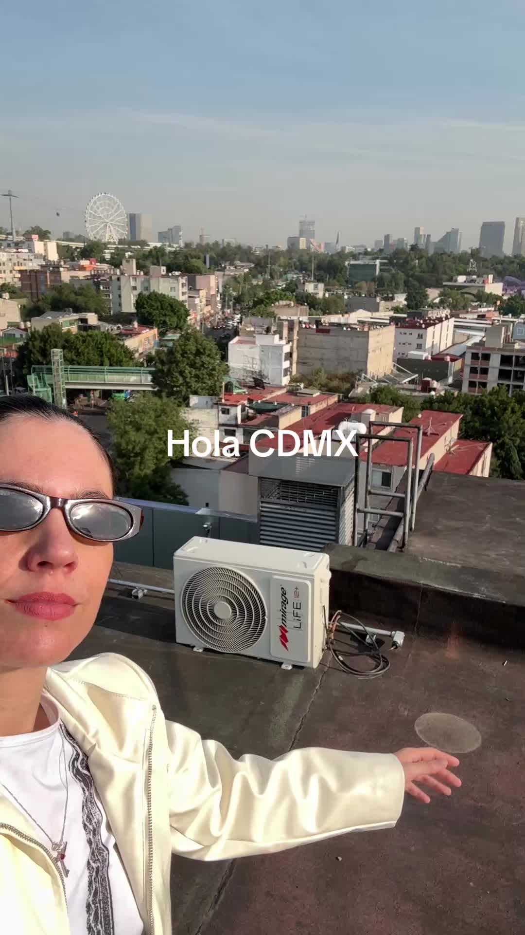 @Javiera Mena